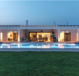 5 bedroom luxury seaside villa with indoor & outdoor pool, near Acharavi, sleeps 10